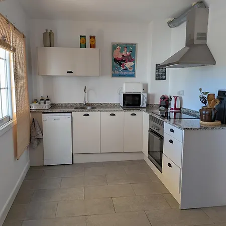 River Ebro Apartament Mora d'Ebre