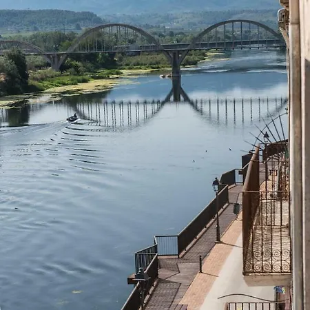 River Ebro * Mora d'Ebre